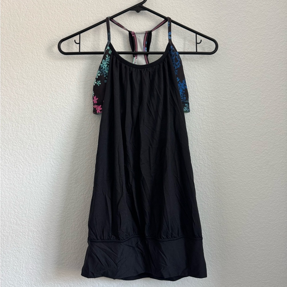 Lululemon tank top